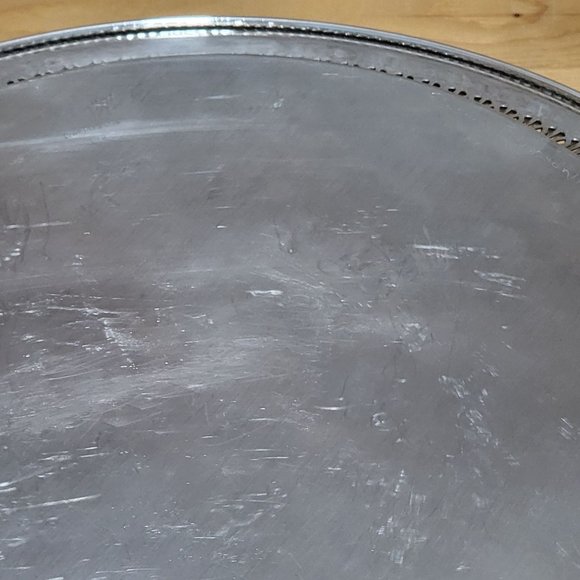VTG WM Rogers 172 Round Metal Serving Platter 15" - Picture 10 of 16